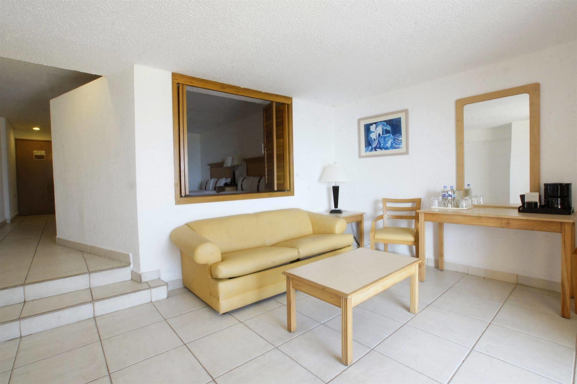 Sea River Tower Condo 132 ปูแอร์โตบาญาร์ตา ภายนอก รูปภาพ